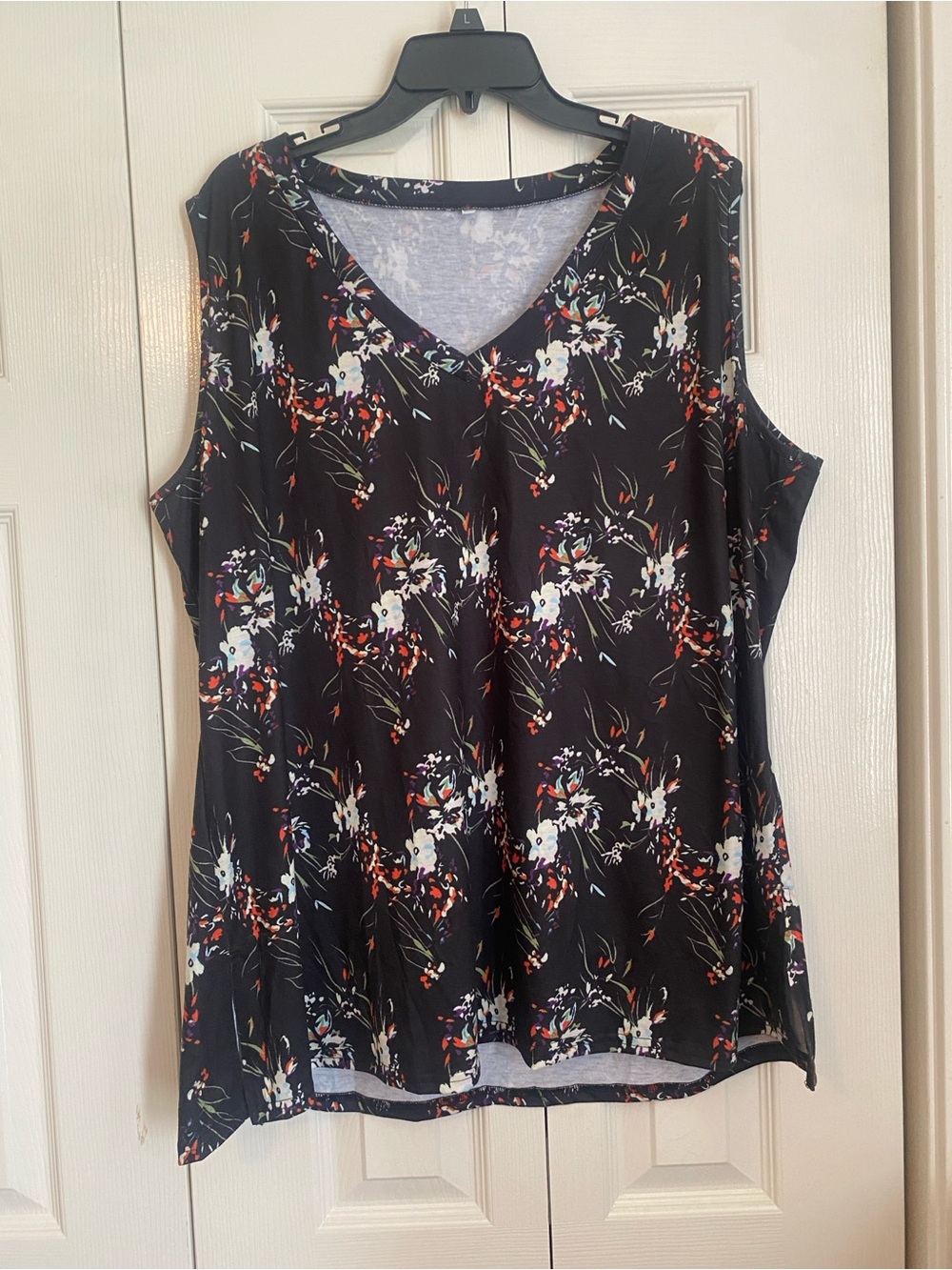 Sleeveless Black Floral V-Neck Top